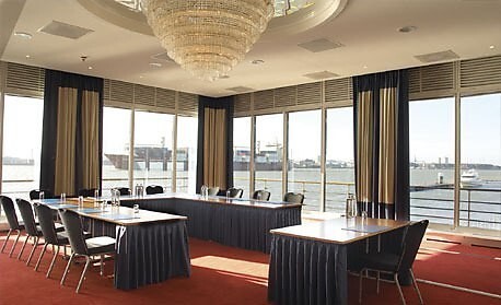 Foto 3 bij Delta Hotel