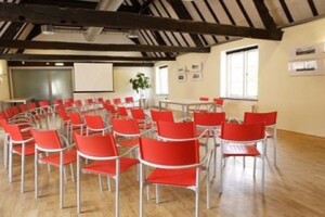 Foto bij De Observant